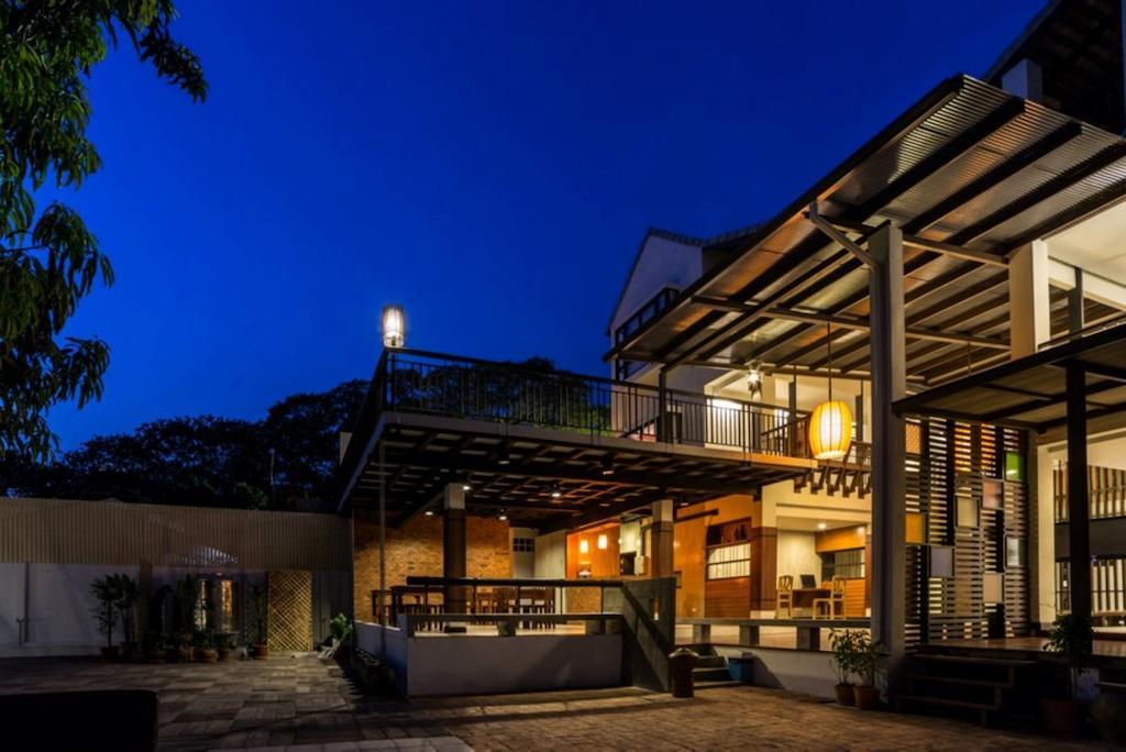 Baan Ing Ping Hotel Chiang Mai Exterior foto