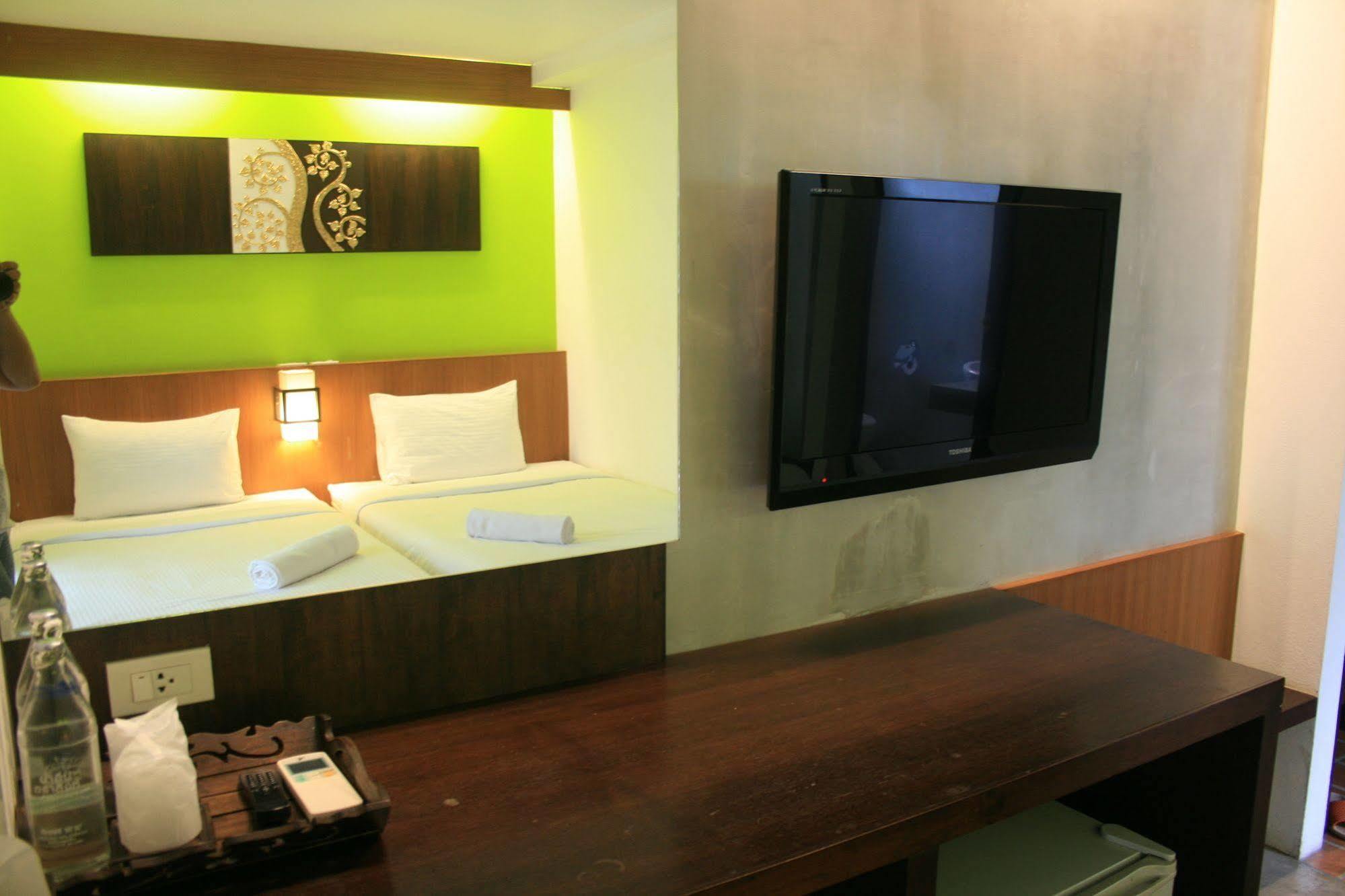 Baan Ing Ping Hotel Chiang Mai Exterior foto