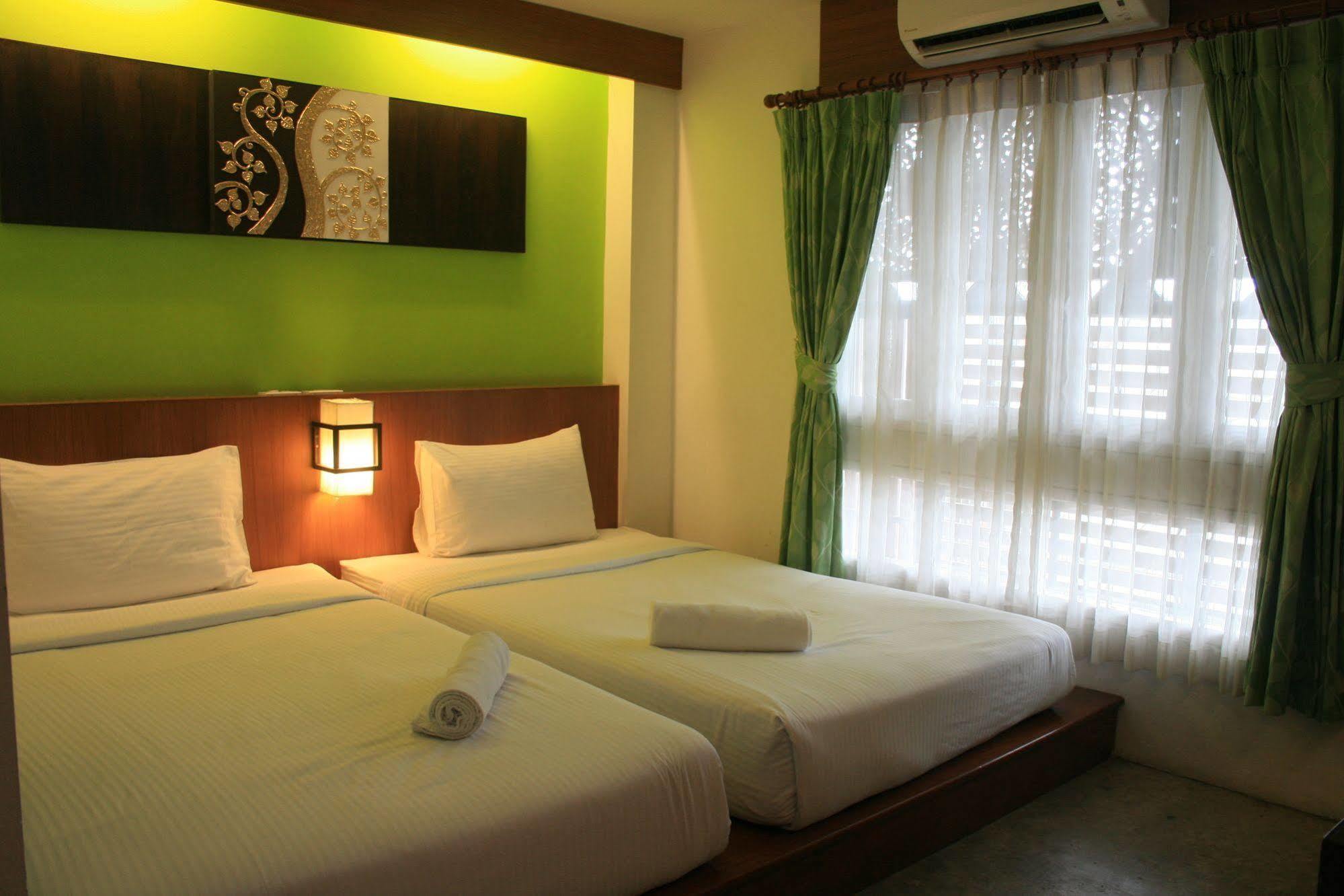 Baan Ing Ping Hotel Chiang Mai Exterior foto