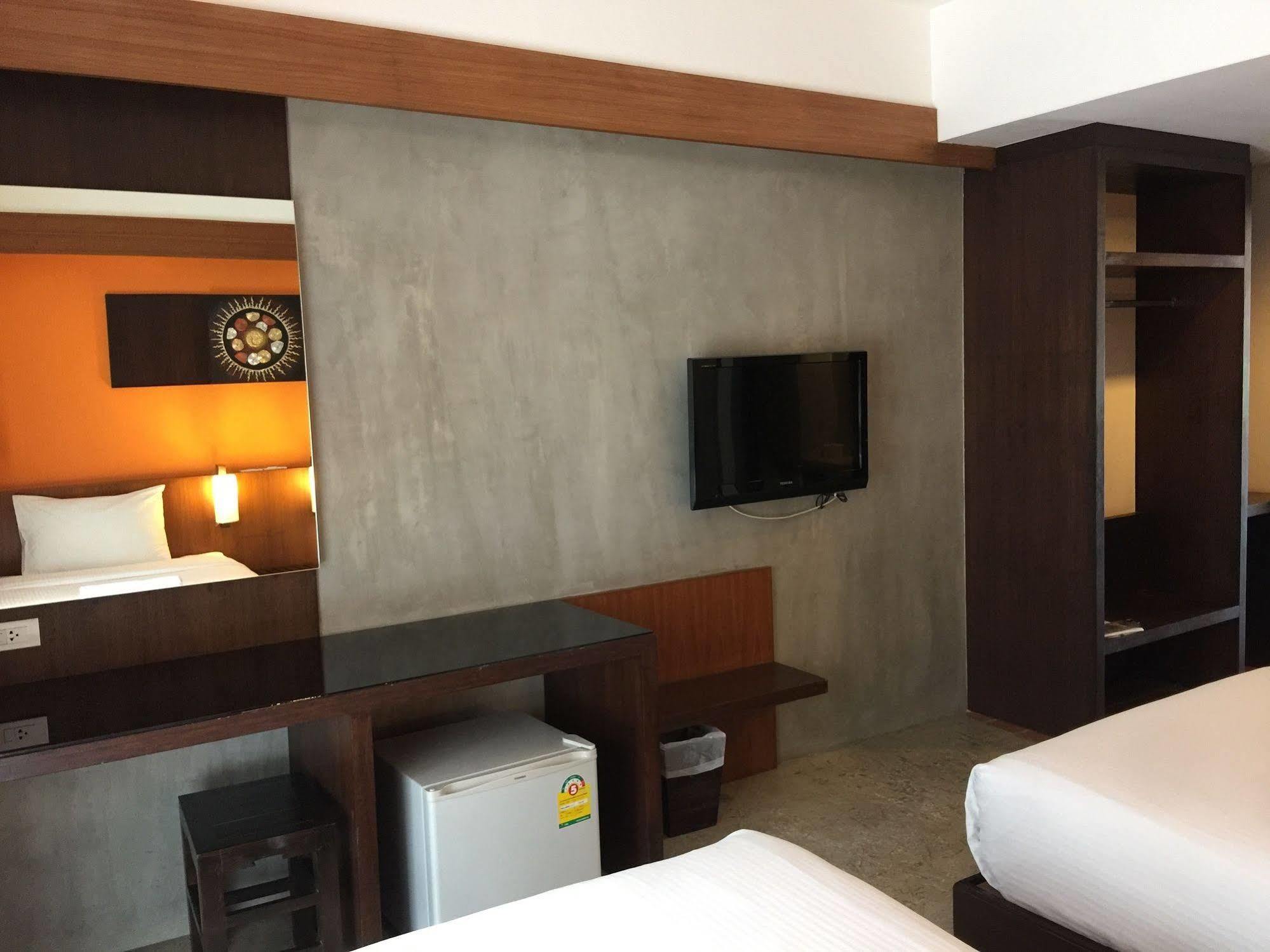 Baan Ing Ping Hotel Chiang Mai Exterior foto