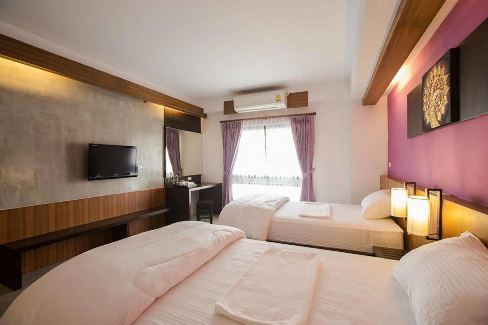 Baan Ing Ping Hotel Chiang Mai Exterior foto